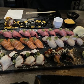 Harumi - Sushi Bars Near Me - Peoria, Arizona