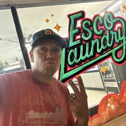 I love doing my laundry here! I love doing my laundry here!