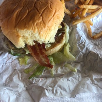 Buddy's Burger - Burgers Near Me - Austin, Texas Buddy's Burger - Burgers Near Me - Austin, Texas