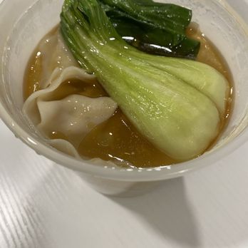 Chong Qing Noodles House - Chicken wonton soup - Noodles Near Me - Alameda, California Chong Qing Noodles House - Chicken wonton soup - Noodles Near Me - Alameda, California