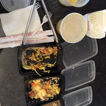 Enjoy Thai Cafe - Chicken yellow curry, Shrimp pad thai, Pineapple fried rice, and beef and broccoli - Thai Near Me - Henderson, Nevada