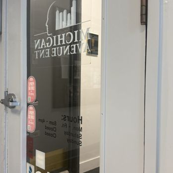 Michigan Avenue Immediate Care - Front door - Walk-in Clinics Near Me - Chicago, Illinois Michigan Avenue Immediate Care - Front door - Walk-in Clinics Near Me - Chicago, Illinois