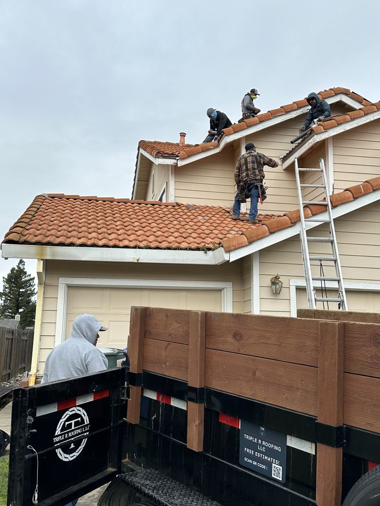 Slide of Triple R Roofing