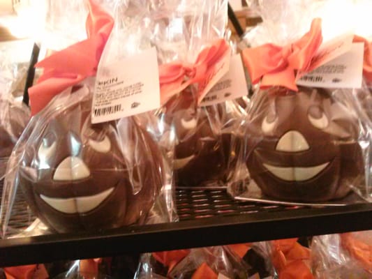 Hebert Candies & Gifts by null