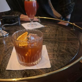 FX Buckley - Cocktails in the cozy bar area - Steakhouses Near Me - Dublin, D