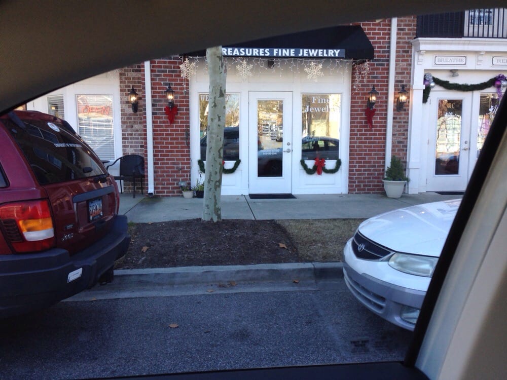 TREASURES FINE JEWELERS Updated October 2024 981 Hackler St, Myrtle