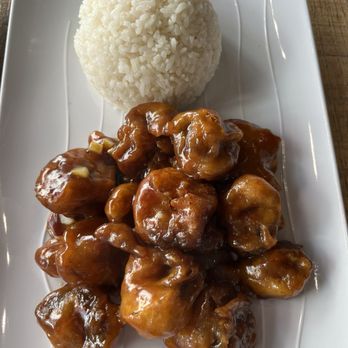 Vegan District Asian Eatery - General Tso's Mushroom - Vegan Near Me - Anaheim, California Vegan District Asian Eatery - General Tso's Mushroom - Vegan Near Me - Anaheim, California