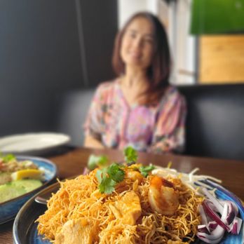 Kanok Thai Bistro - Thai Near Me - Costa Mesa, California Kanok Thai Bistro - Thai Near Me - Costa Mesa, California