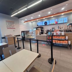 Dunkin' - Ordering area