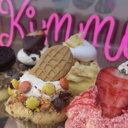 Kimmy’s Treats - Cupcakes! Reese's nutter butter, strawberry crunch, Oreo toffee, confetti, lemon cheesecake, chocolate covered strawberry.