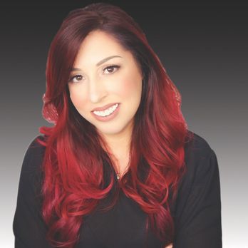 Alyssa Hare - Headshot Makeup and Hair style - Hair Stylists Near Me