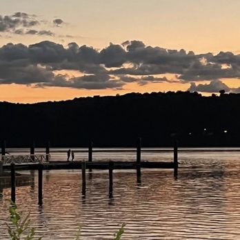 Hudson Social - Hudson Social Views - New American Near Me - Dobbs Ferry, New York