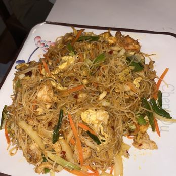 Chengdu cuisine - MF3. Singapore Rice Noodle with Shrimp & Chicken - Chinese Near Me - Birmingham, Alabama Chengdu cuisine - MF3. Singapore Rice Noodle with Shrimp & Chicken - Chinese Near Me - Birmingham, Alabama