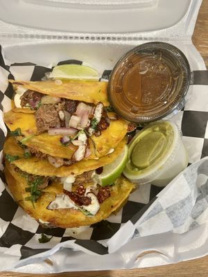 The Birria Queen (Food Truck) by null