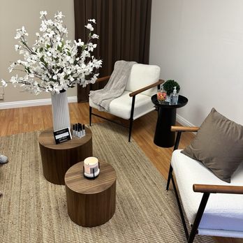 Brows & Skin by favi - Other side of the waiting room - Waxing Near Me - Torrance, California Brows & Skin by favi - Other side of the waiting room - Waxing Near Me - Torrance, California