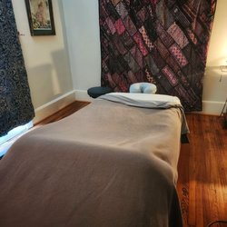 Stacey O. Studio - Massage room