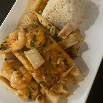Maura's Kitchen - Peruvian Near Me - Nyack, New York