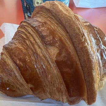 Alfred Coffee - Delicious plain croissant - Coffee & Tea Near Me - Porter Ranch, California