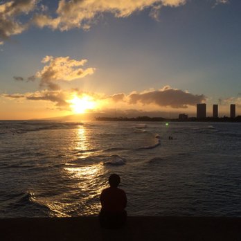 Magic Island - Nice sunset view! - Parks Near Me - Honolulu, Hawaii Magic Island - Nice sunset view! - Parks Near Me - Honolulu, Hawaii
