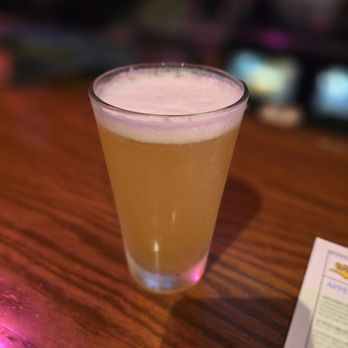 Who’s on Layton | A Cream City Concepts Destination - Founders Mortal Bloom - Sports Bars Near Me - Milwaukee, Wisconsin Who’s on Layton | A Cream City Concepts Destination - Founders Mortal Bloom - Sports Bars Near Me - Milwaukee, Wisconsin
