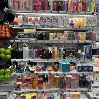 Five Below - 04/08/2025 - Discount Store Near Me - Las Vegas, Nevada Five Below - 04/08/2025 - Discount Store Near Me - Las Vegas, Nevada