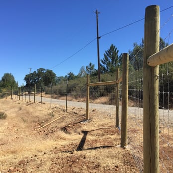 Sierra Sun Fences & Landscaping - Along front of property - Fences & Gates Near Me - Grass Valley, California Sierra Sun Fences & Landscaping - Along front of property - Fences & Gates Near Me - Grass Valley, California