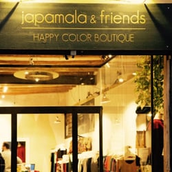 The entrance - shop is made by recycled materials. Very nice design.