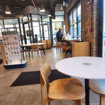 Capital One Café - Banks & Credit Unions Near Me - Chicago, Illinois