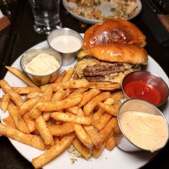 Moonflower - Moon burger - Cocktail Bars Near Me - Chicago, Illinois