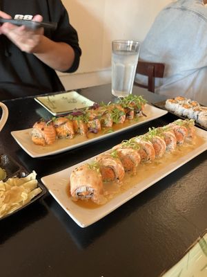 Murakami Sushi by null