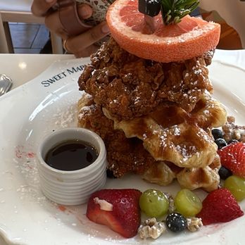 Sweet Maple - Chicken croffle - Breakfast & Brunch Near Me - Cupertino, California