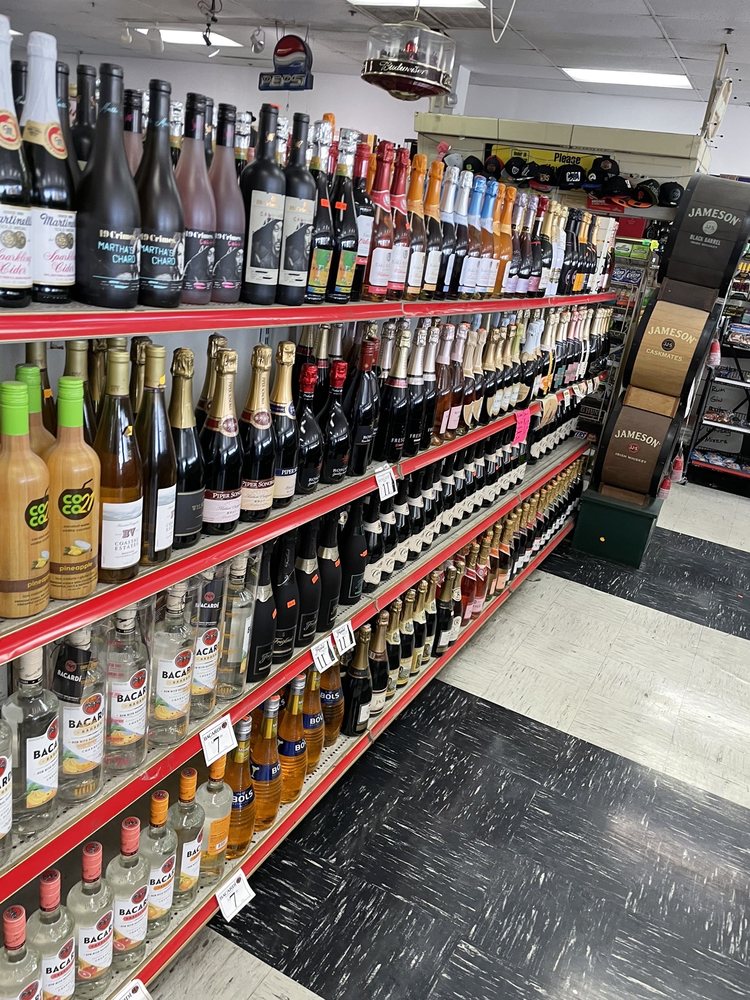 LIQUOR KING 12 Photos & 12 Reviews 6751 N Blackstone Ave, Fresno