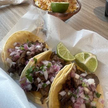 La Baja Cocina Mexicana - Steak tacos & Elote - Mexican Near Me - Des Moines, Iowa La Baja Cocina Mexicana - Steak tacos & Elote - Mexican Near Me - Des Moines, Iowa