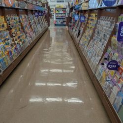 Walgreens - Gc aisle