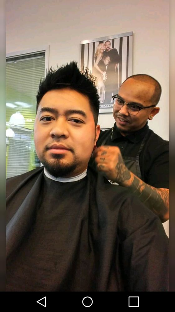 DirtyHarry The Barber Logo