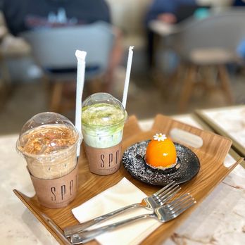 Spot Coffee & More - Injeolmi Cream Latte, Matcha Cream Latte, Exotic Cake - Coffee & Tea Near Me - Los Angeles, California Spot Coffee & More - Injeolmi Cream Latte, Matcha Cream Latte, Exotic Cake - Coffee & Tea Near Me - Los Angeles, California