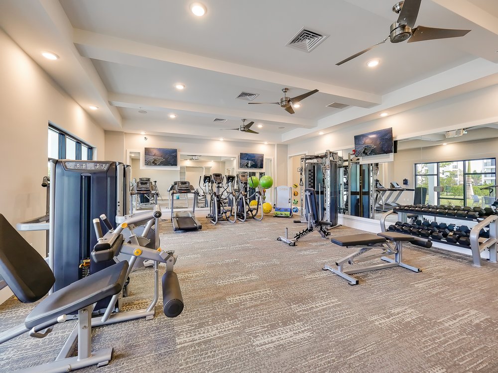 COMMERCIAL FITNESS PRODUCTS Updated July 2024 13 Photos 6221 Topaz Ct, Fort Myers, Florida