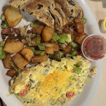 JR's Grill & Cafe - American Near Me - Pantego, Texas