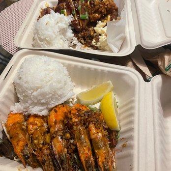 Joey's Kitchen Napili - Garlic chicken & Kauai shrimp - Filipino Near Me - Lahaina, Hawaii