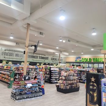 Power Market - a variety of products on display - Gas Stations Near Me - Truckee, California Power Market - a variety of products on display - Gas Stations Near Me - Truckee, California