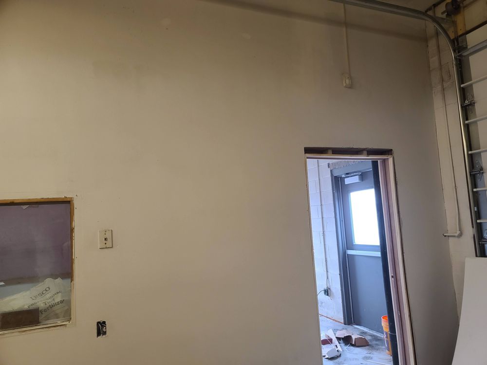 Slide of G & N Painting and Construction