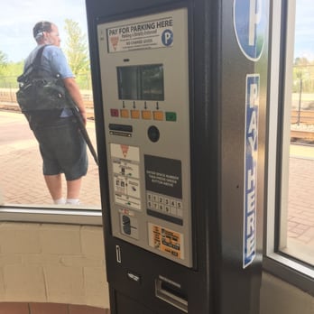 Metra Station Buffalo Grove - Parking payment kiosk. - Train Stations Near Me - Buffalo Grove, Illinois Metra Station Buffalo Grove - Parking payment kiosk. - Train Stations Near Me - Buffalo Grove, Illinois