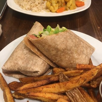 A Live Kitchen - Avocado BLT and the Curry Vedge! - Vegan Near Me - Laurelton, New York A Live Kitchen - Avocado BLT and the Curry Vedge! - Vegan Near Me - Laurelton, New York