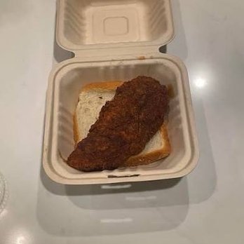 Dave's Hot Chicken - Chicken Shop Near Me - Plano, Texas