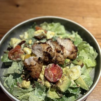 Whiskey Cake Kitchen & Bar - Chicken & Spinach Salad - New American Near Me - Round Rock, Texas Whiskey Cake Kitchen & Bar - Chicken & Spinach Salad - New American Near Me - Round Rock, Texas