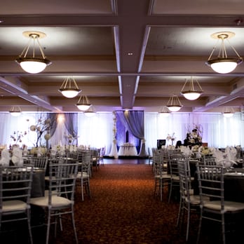 Villa Ragusa - East Gallery + sweetheart table (c) Tyler Vu Photography - Venues & Event Spaces Near Me - Campbell, California Villa Ragusa - East Gallery + sweetheart table (c) Tyler Vu Photography - Venues & Event Spaces Near Me - Campbell, California
