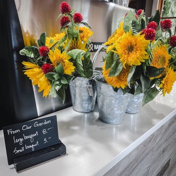 Maison Lodi - Cafes Near Me - Lodi, California Maison Lodi - Cafes Near Me - Lodi, California