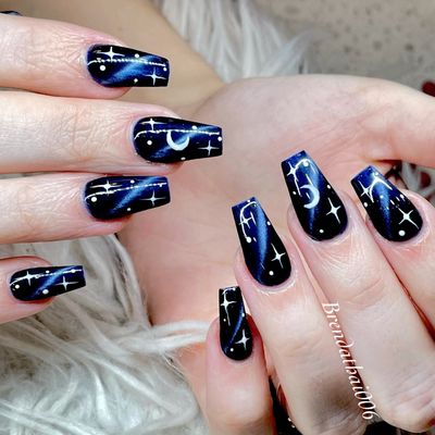 The Hills Nails