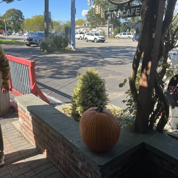 JT's Cafe - Outside - Breakfast & Brunch Near Me - Blue Point, New York