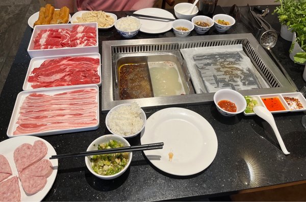 100°C Grill & Hot Pot by null